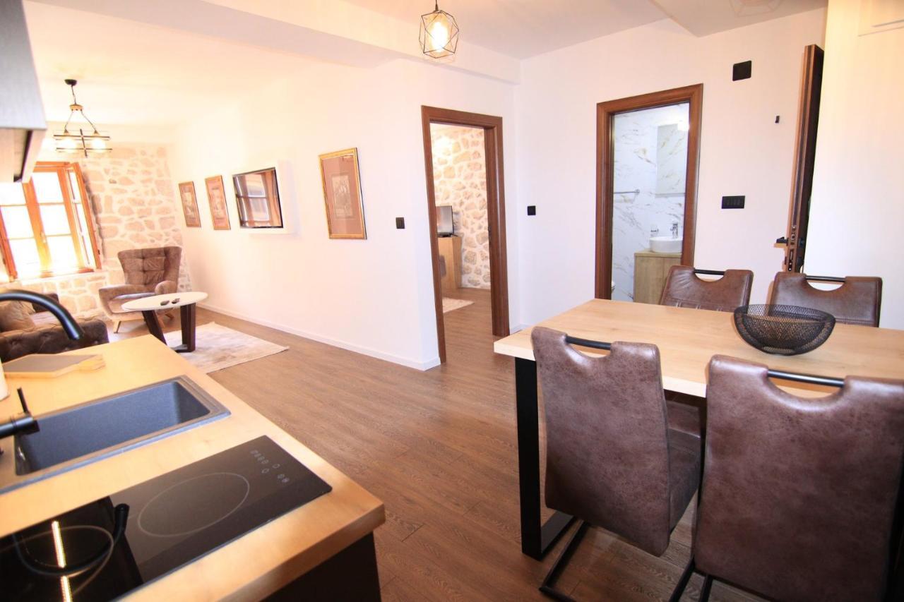 Apartmani Fantasia Cetinje Exteriör bild