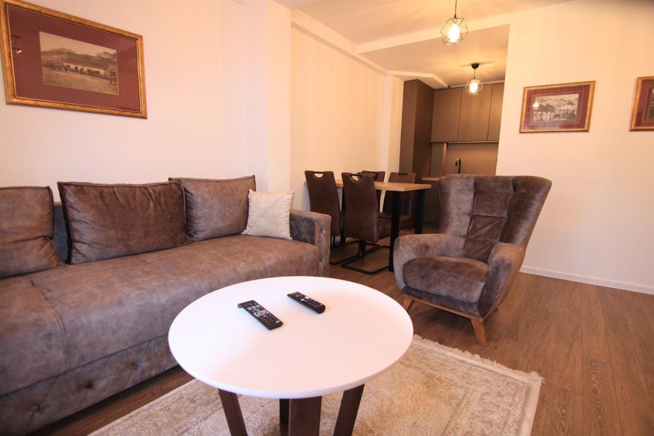 Apartmani Fantasia Cetinje Exteriör bild