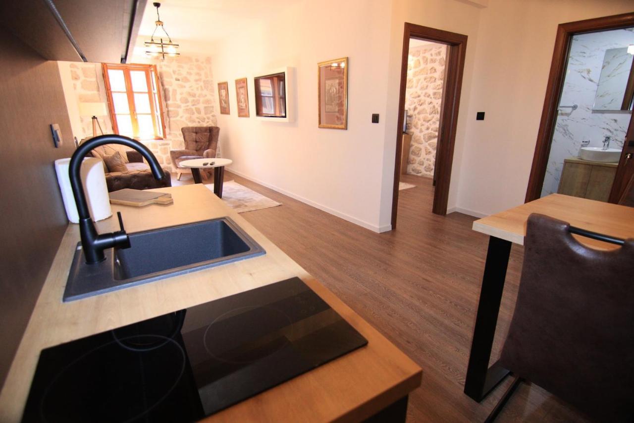 Apartmani Fantasia Cetinje Exteriör bild