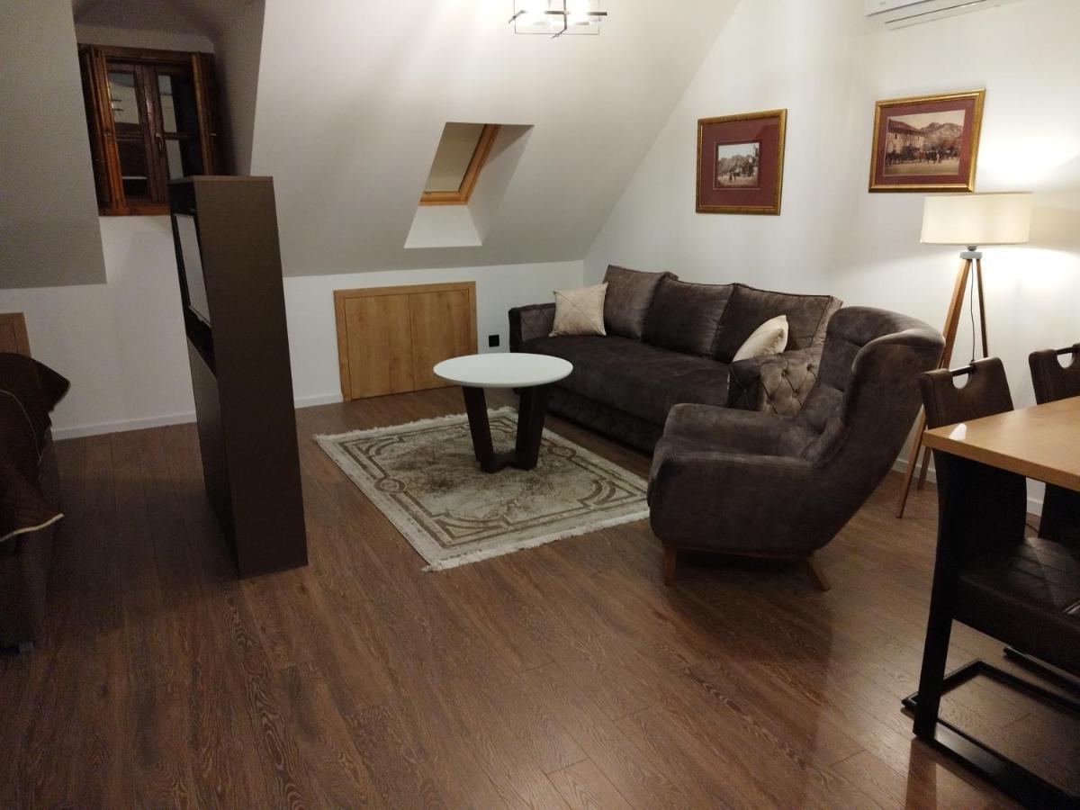 Apartmani Fantasia Cetinje Exteriör bild
