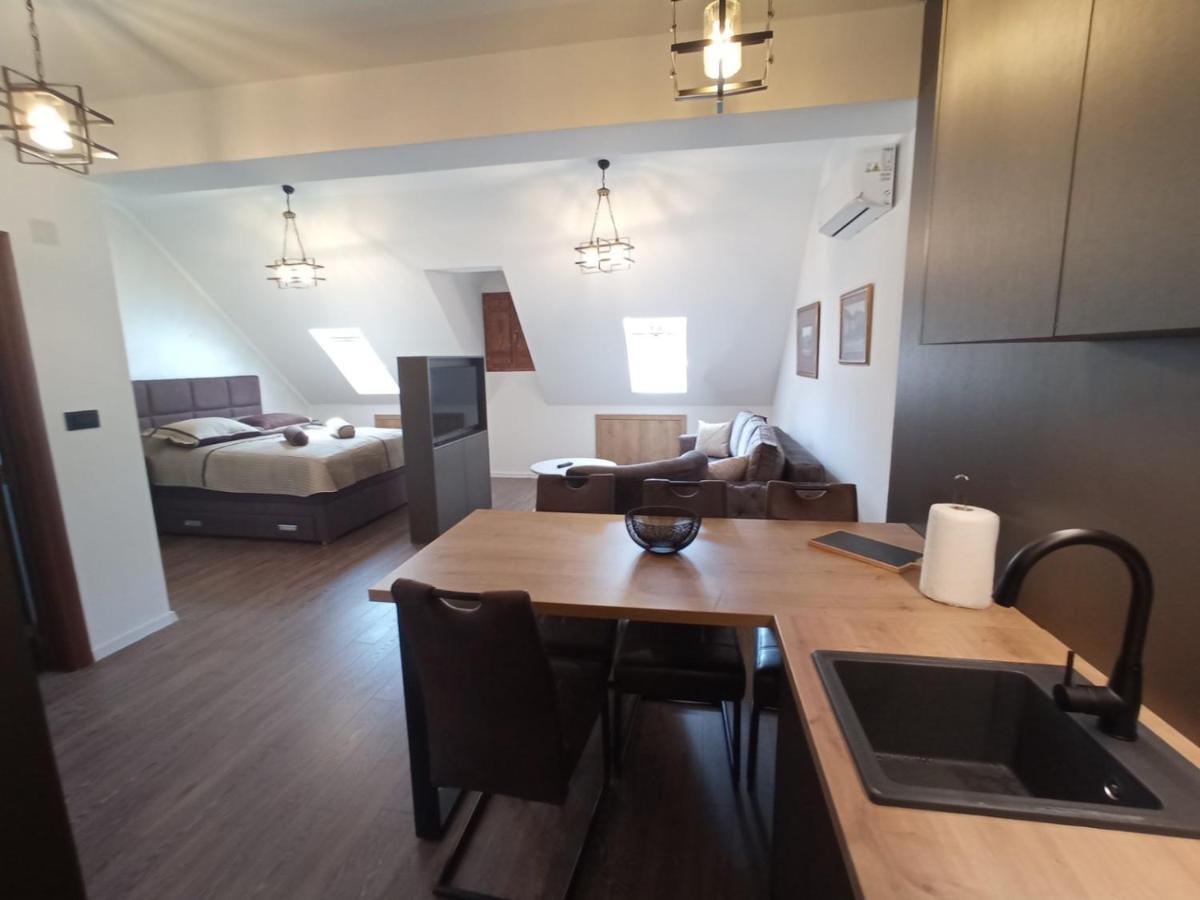 Apartmani Fantasia Cetinje Exteriör bild